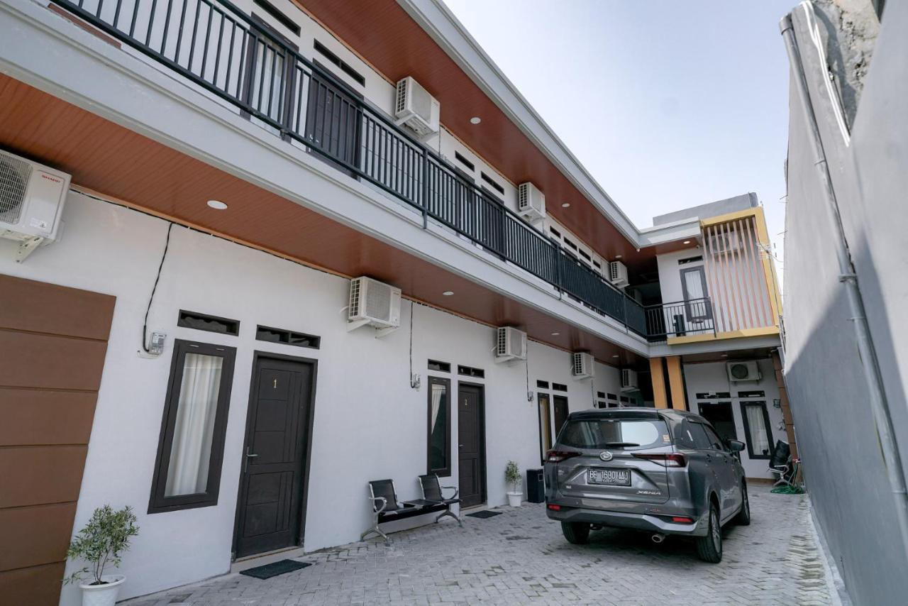 Reddoorz @ Jalan Urip Sumoharjo Lampung Hotel Bandar Lampung Eksteriør billede