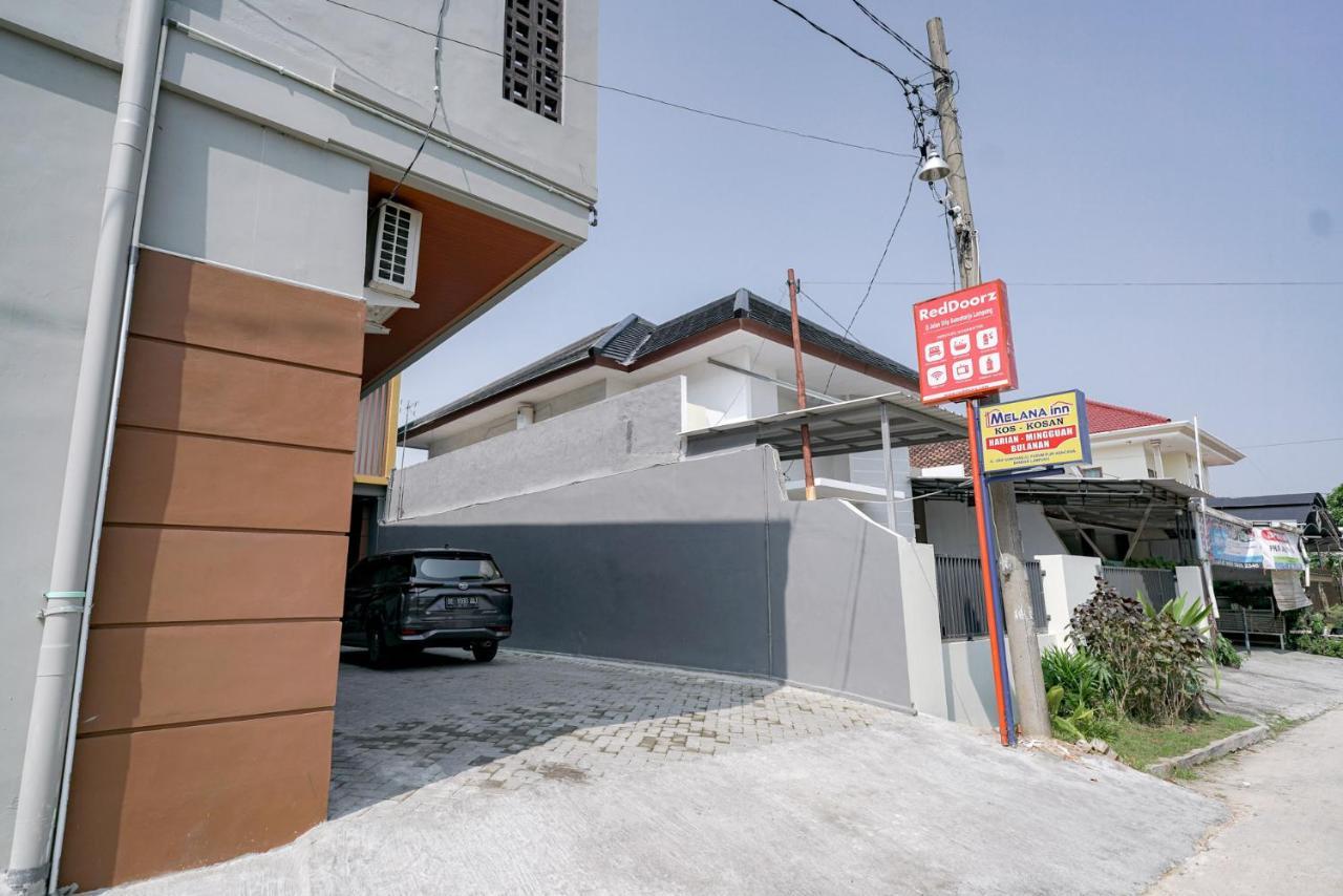 Reddoorz @ Jalan Urip Sumoharjo Lampung Hotel Bandar Lampung Eksteriør billede